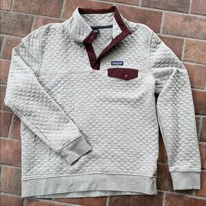 Patagonia quilted snap T pullover grey